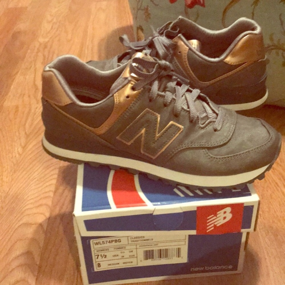 New balance shoe